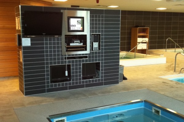 HydroWorx Pool camera to monitor displays