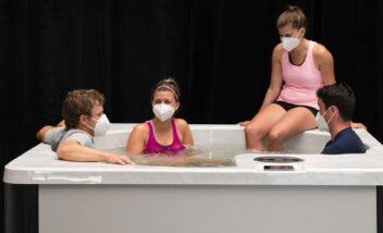 group of college kids using THRIVE Plunge