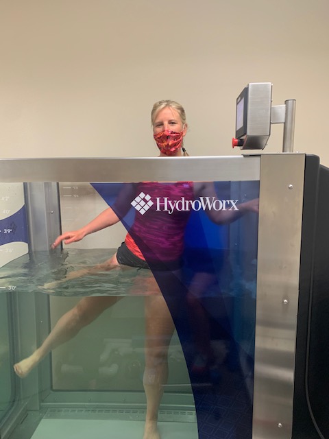 woman training in hydroworx 350